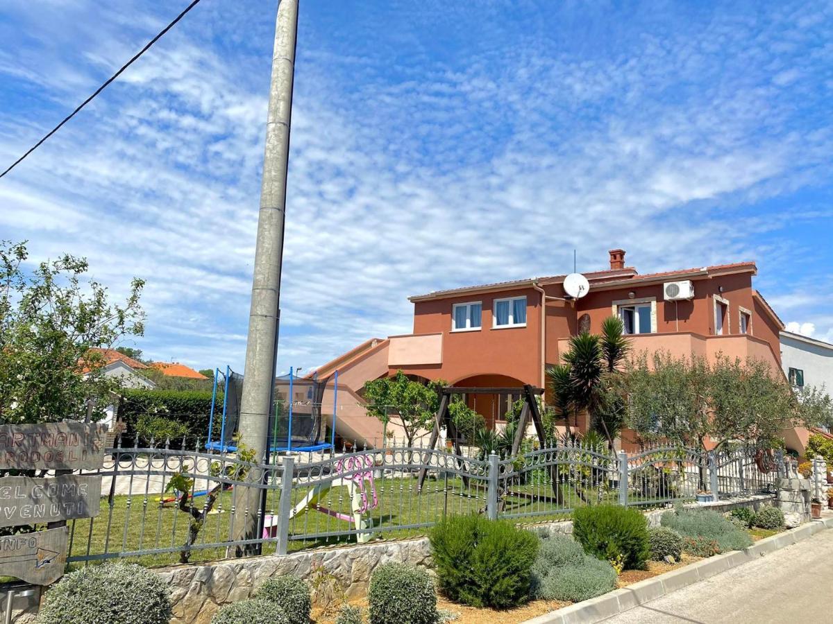 Apartmani Goga Biograd Na Moru Extérieur photo