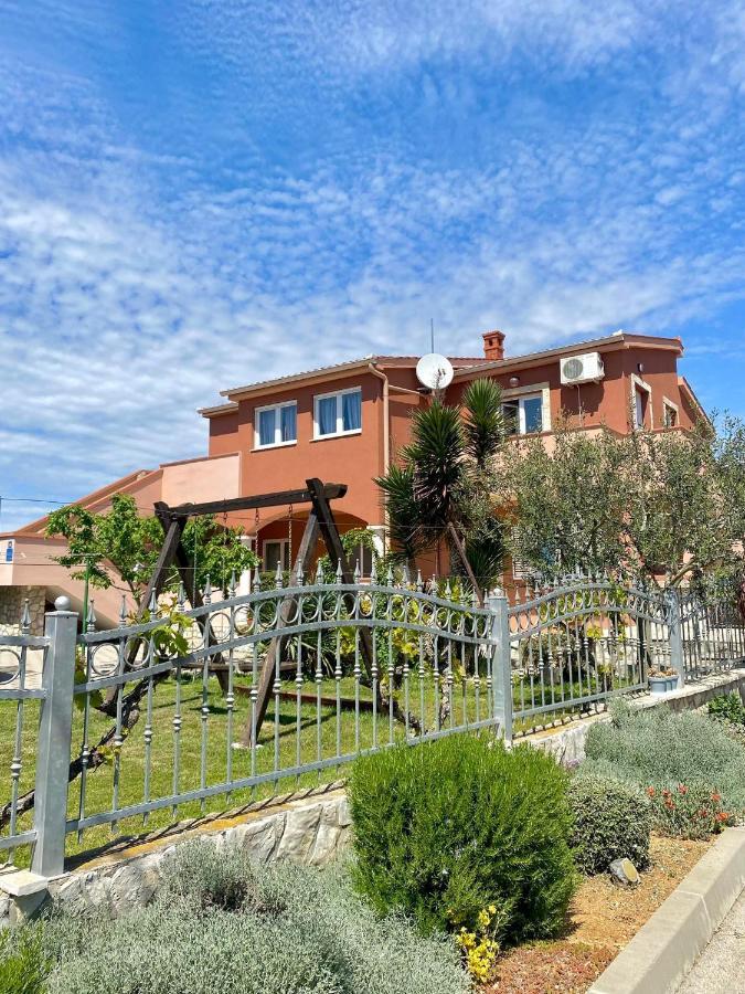 Apartmani Goga Biograd Na Moru Extérieur photo