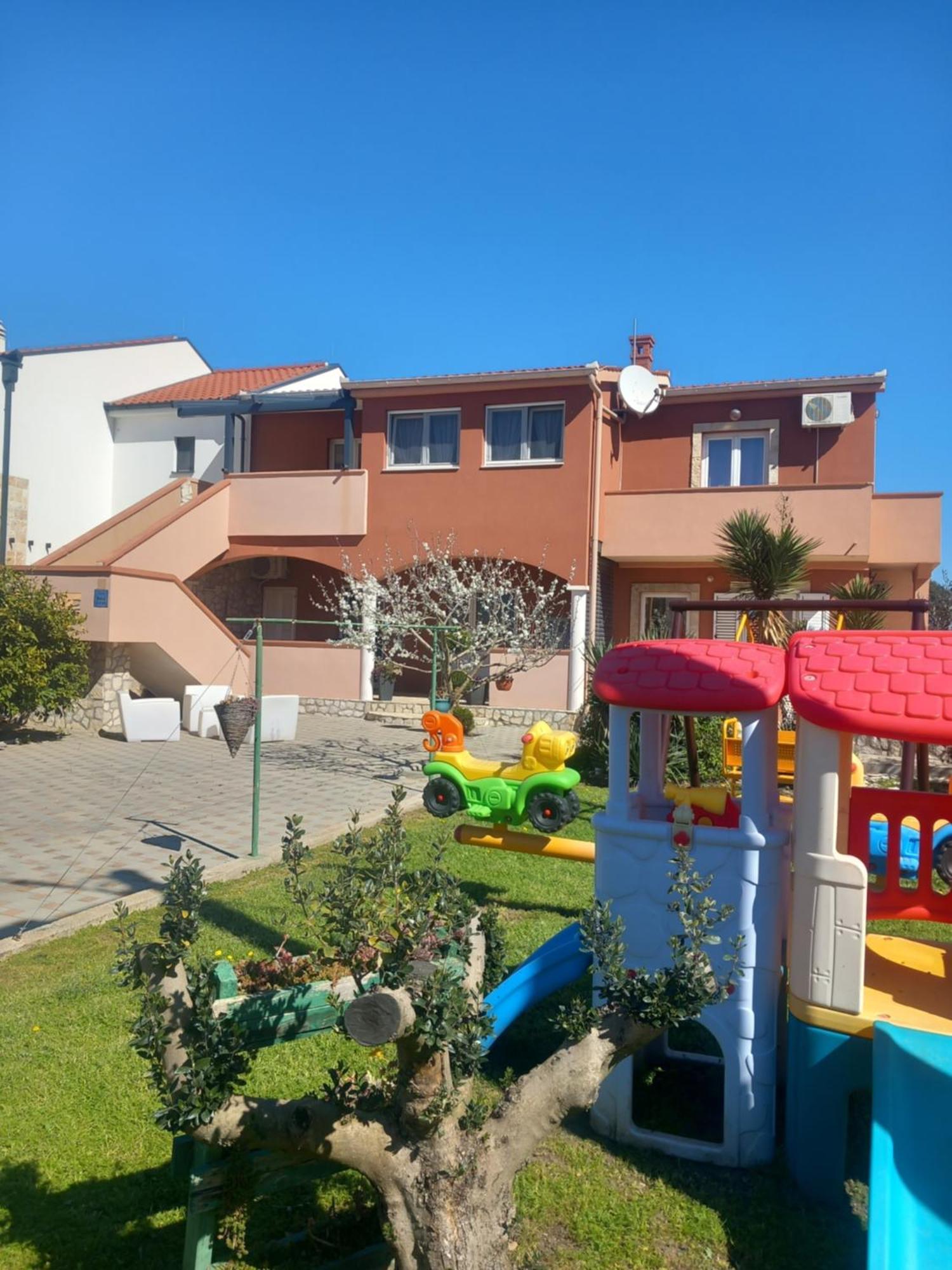 Apartmani Goga Biograd Na Moru Extérieur photo