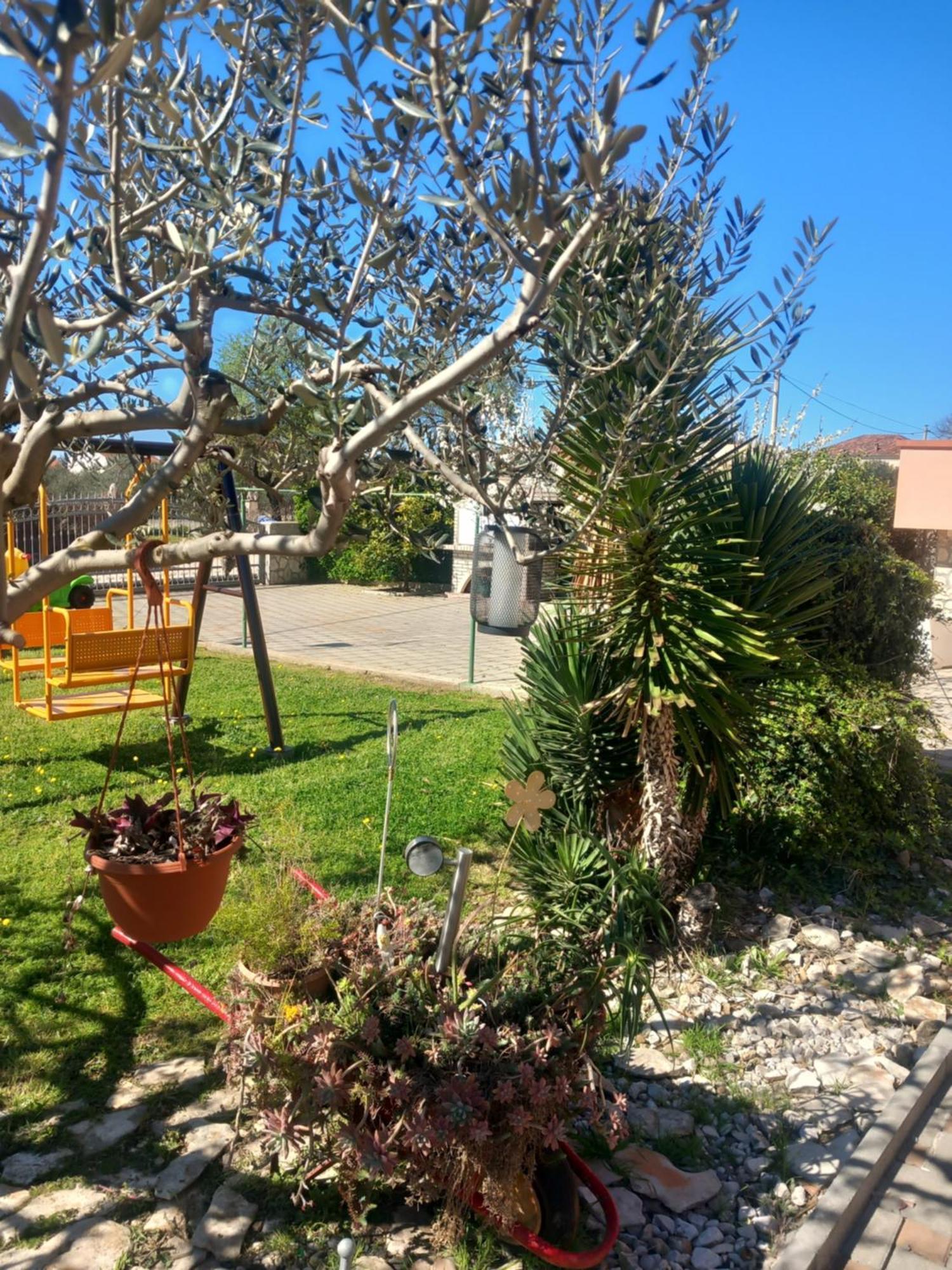 Apartmani Goga Biograd Na Moru Extérieur photo